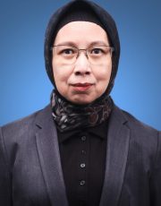 Dr.-Aine-Kusumawati-ST.-MT.1-scaled-1-682x1024
